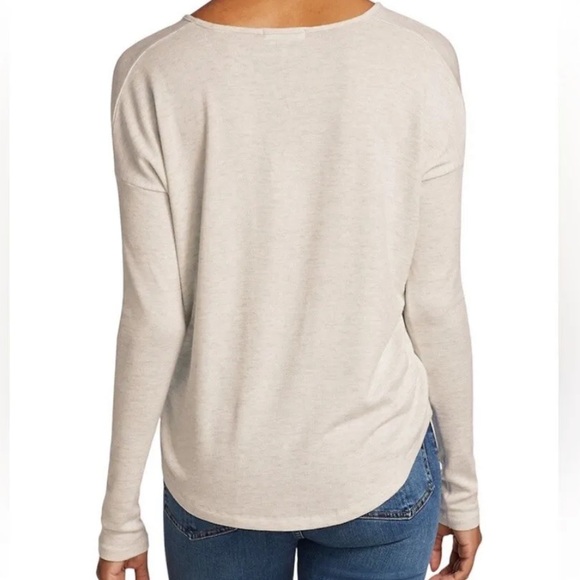 Rag & Bone The Knit Vee Long Sleeve NWOT Size:M Color: Light Gray - Picture 3 of 6